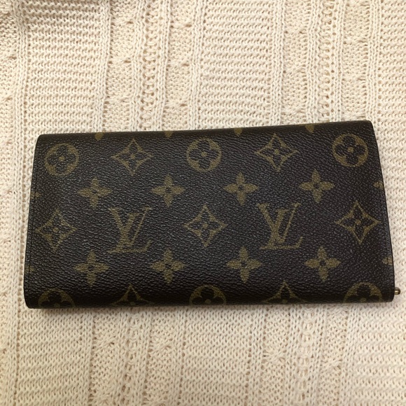 Long Wallet - Picture 2 of 8